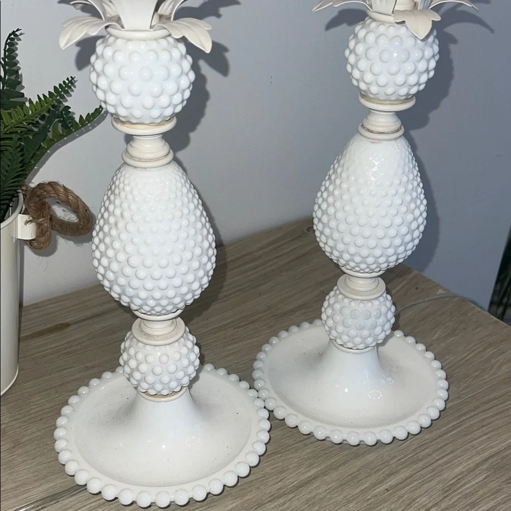 Vintage Hob Nail Milk Glass Elegant White Table Lamps. Pineapple 🍍 exc condition